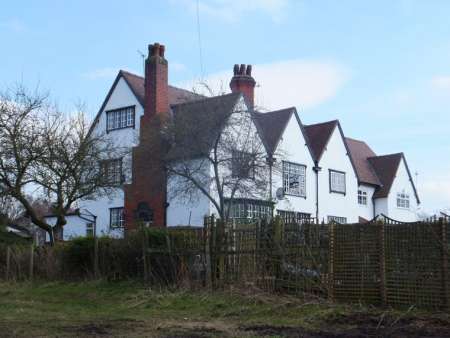 Three Houses, Oakwood Road, Romiley (atrib)