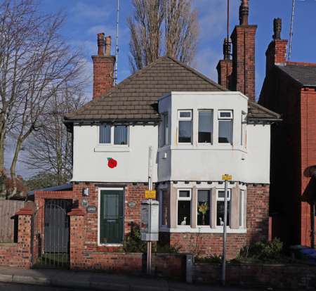 98, Hollins Lane, Middleton