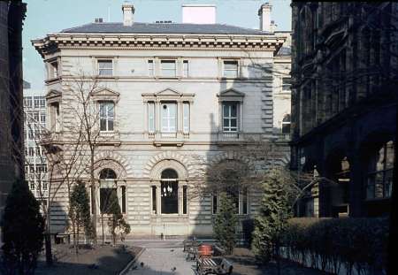 Heywood’s Bank, 25 St. Ann's Square