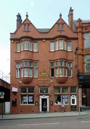 Swan and   Railway   Hotel** Wallgate Wigan