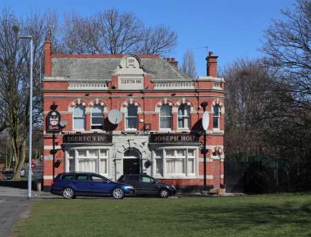 Egerton Inn 17-19 Hanlon Street (formerly Russell Street)  Crumpsall
