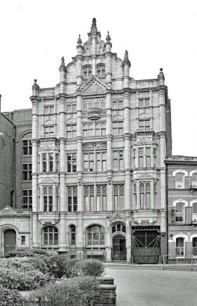 Baerlein & Company Warehouse.  10-12 Blackfriars Street Salford